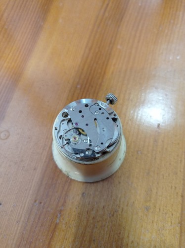 Movement oris 715 - oris,