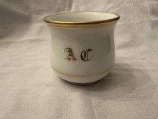 alte kleine Porzellan Biedermeier Tasse weiß gold Mokka Tasse Monogramm Condere?