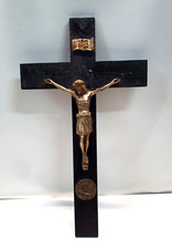 P1) Altes Kreuz Kruzifix INRI