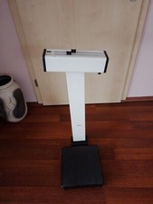 Antike Arztwaage Personenwaage Arztpraxis Funktioniert