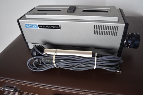 Sony video camera avc 3250 - avc,