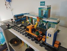 LEGO CITY: Bahnhof (60335)