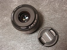 Yongnuo 35mm 1:2 Objektiv für