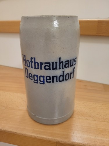 Sehr alter liter bierkrug - sehr,