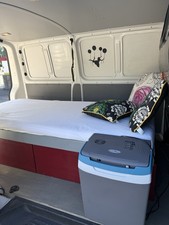 Mobiles Massives Bett für z.B. T5 hochklappbar