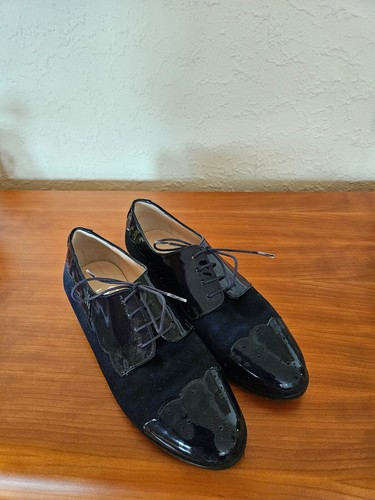 Dunkelblaue schnürschuhe aus - dunkelblaue,