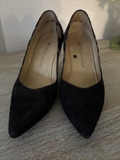 Peter Kaiser Klassische Pumps