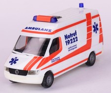 q6B131 Spur H0 Herpa Ambulanz