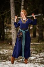 Mittelalter LARP-Gewand Wikinger Kleid Aslaug blau Baumwolle Stickerei 