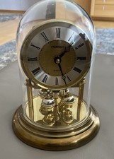 Kaminuhr mit Drehpendel Quarzwerk Prätina batteriebetrieben, Kunststoffdom