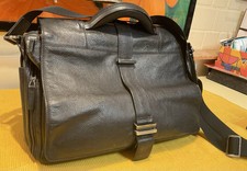 PIQUADRO Umhänge Tasche