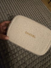 Chanel Neu Travel Line