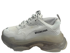 Balenciaga Triple S Klar Sohle