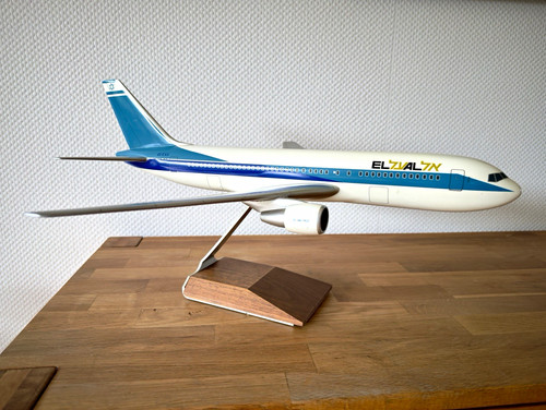 Reisebüromodell 1 100 - el,