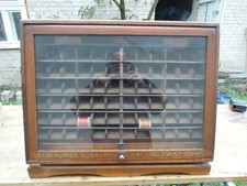DEWHURST Nähseiden Verkaufsvitrine England ca. 1930 Eiche