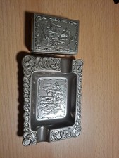 Aschenbecher und Streichholzschachtelhalter, 2-teilig, Antik