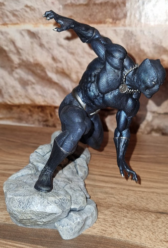 Marvel black panther artfx - black,