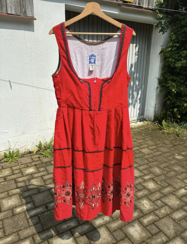 Echtes dirndl aus - echtes, oberbayern