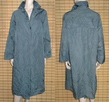 GRAUER REGENMANTEL - RAINCOAT