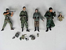 Konvolut Kunststoff 4 Figuren