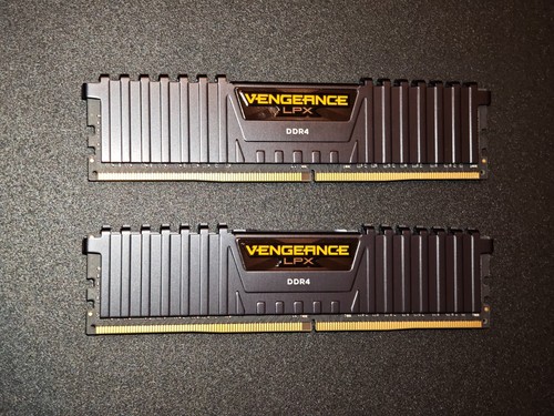 Corsair vengeance lpx 32gb - corsair,