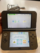 Nintendo New 3DS XL Grau Kleine Flecken Unten Am Display