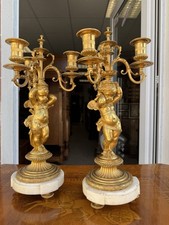 Paar antike Kerzenhalter