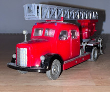 Siku Plastik V 56 Feuerlöschfahrzeug Mercedes-Benz-Metz DL 22