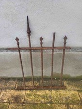 antiker Metallzaun 19