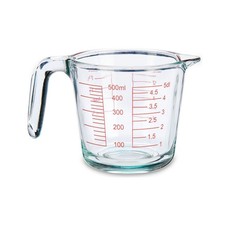 Glasmessbecher