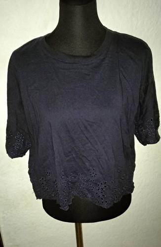 T shirt lochstickerei - ,