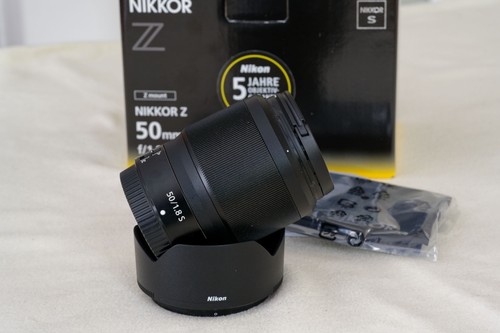 Nikon nikkor 50mm 8 s - f/1,8,