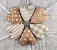 Tilda Stoffherzen in beige zur