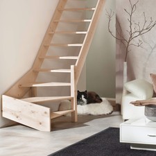 Massivholzteppe Intercon