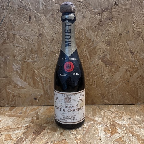Vintage wwii 1945 moët - wwii,