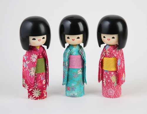 Kokeshi puppe mit stoff - kokeshi,