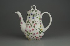 Queen's ''Country meadow''