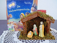 Weihnachtskrippen aus Holz mit Porzellanfiguren
