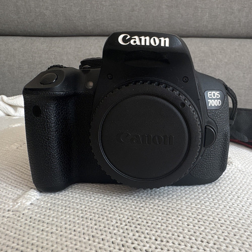 Canon eos 700d dslr 55mm - canon, 18-55mm