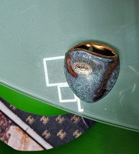 Vintage Wandvase  Weihkessel