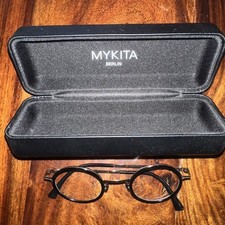 Mykita Brille in Schwarz