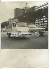 PIAGGIO Ape Car Kipplaster Strassenszene Foto Photograph Photo Werkfoto Foto