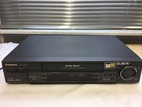 Panasonic hs825 svhs et - nv-hs825,