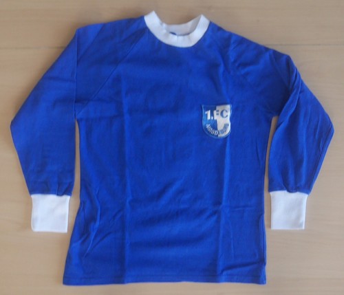 Genial matchworn ddr oberliga - matchworn,