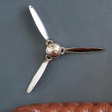 Authentische Wanddekoration