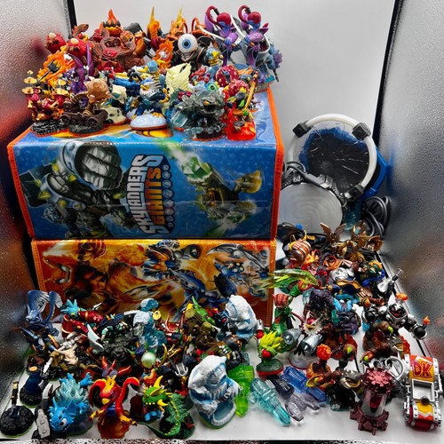 Skylanders figures 3 - skylanders, 80+,3