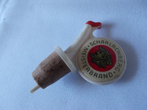 Schnaps-Ausgießer