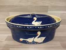 Pastetenform Terrine No. 2 -  handgetöpfert handbemalt -  Dunkelblau mit Enten M
