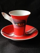 Mokkatasse mit Untertasse der
