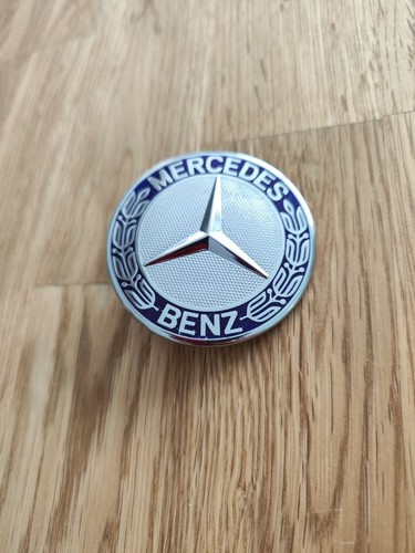 Mercedes benz original - mercedes-benz,